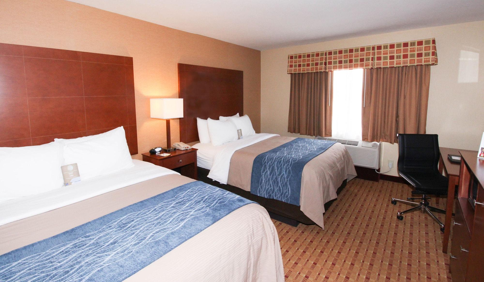 Comfort Inn & Suites Franklin East Екстериор снимка