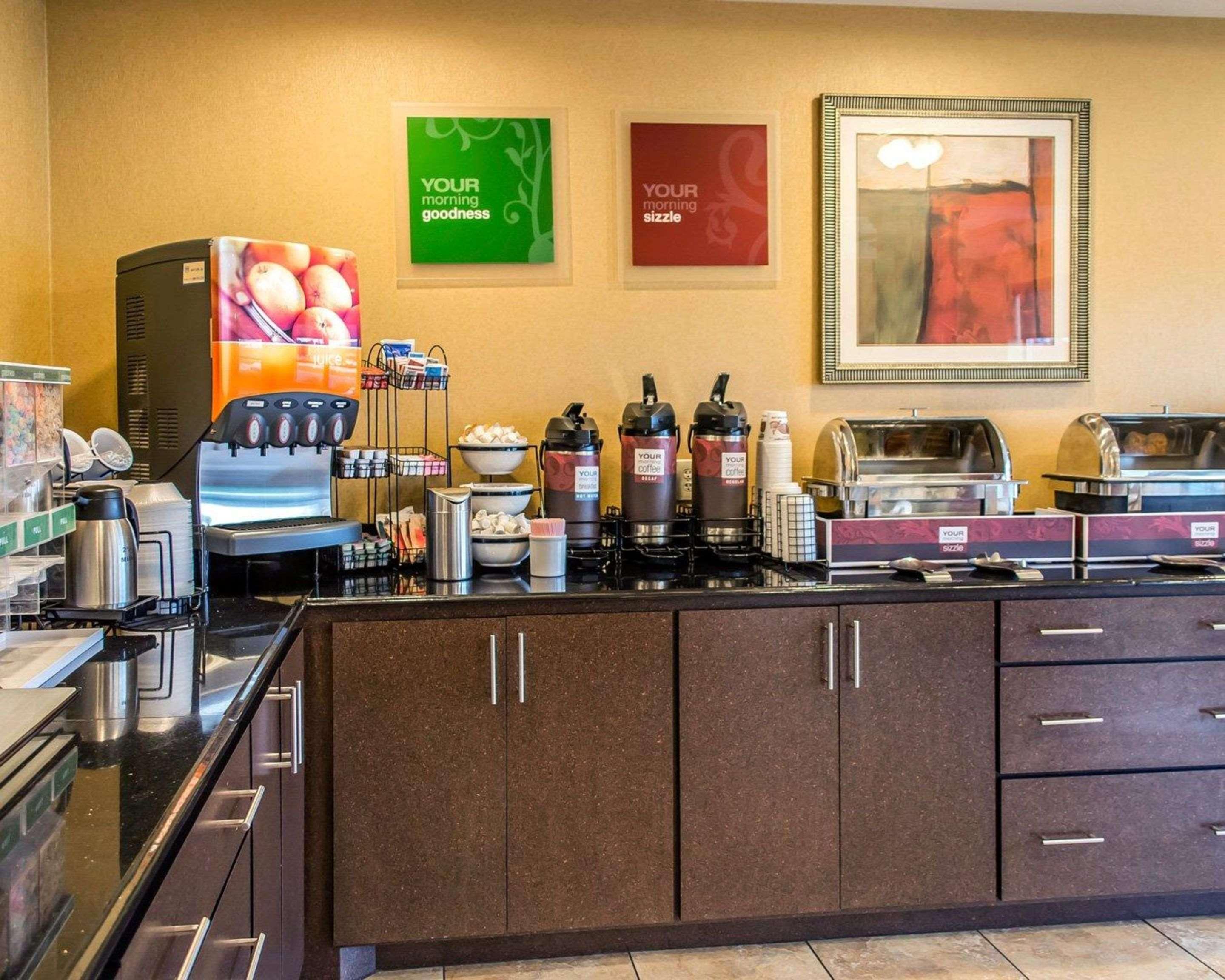 Comfort Inn & Suites Franklin East Екстериор снимка