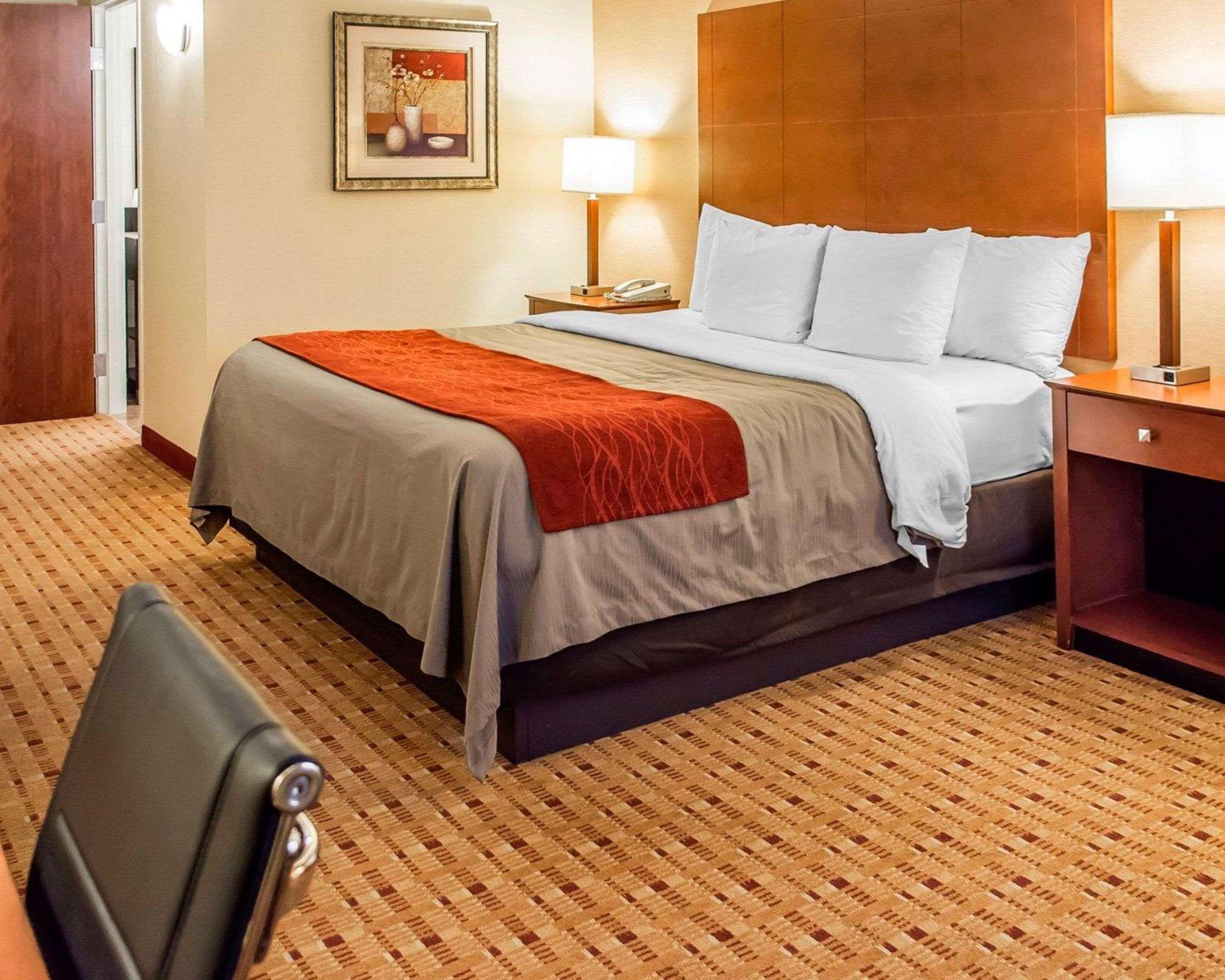 Comfort Inn & Suites Franklin East Екстериор снимка